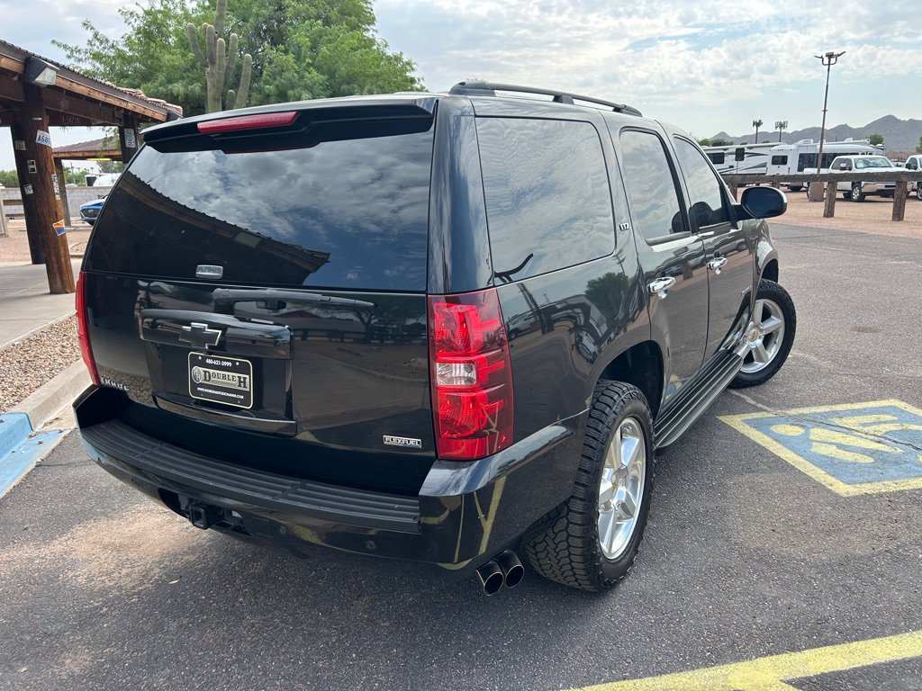 Used 2008 Chevrolet Tahoe LTZ w/ LTZ Preferred Equipment Group image 5