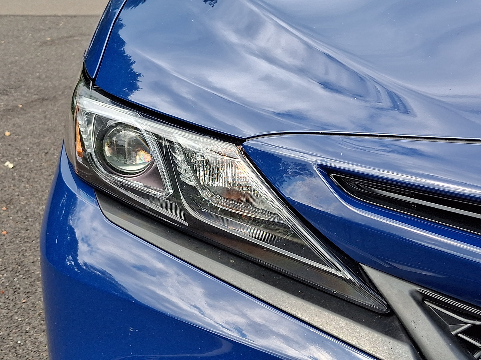 Used 2024 Toyota Camry SE AWD/4WD image 12
