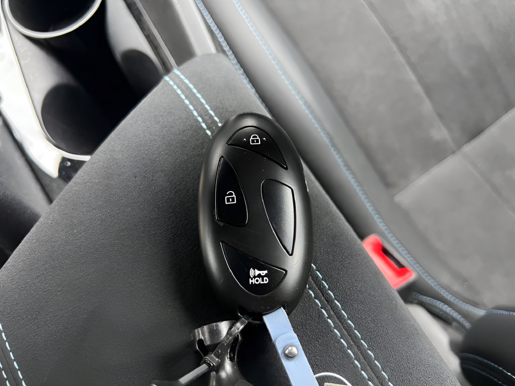 Certified 2025 Hyundai Elantra N FWD image 36
