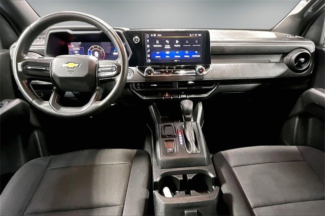 Used 2024 Chevrolet Colorado W/T image 8