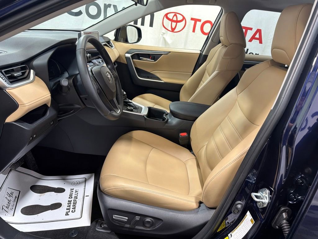 Used 2025 Toyota RAV4 XLE Premium AWD/4WD image 22