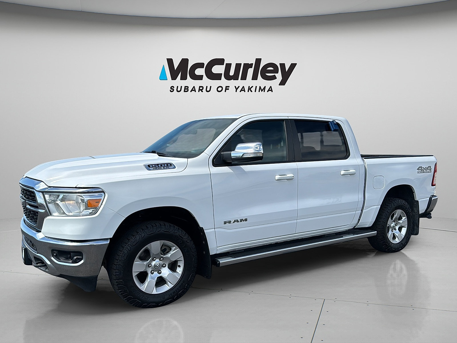 Used 2022 RAM 1500 Big Horn AWD/4WD image 2