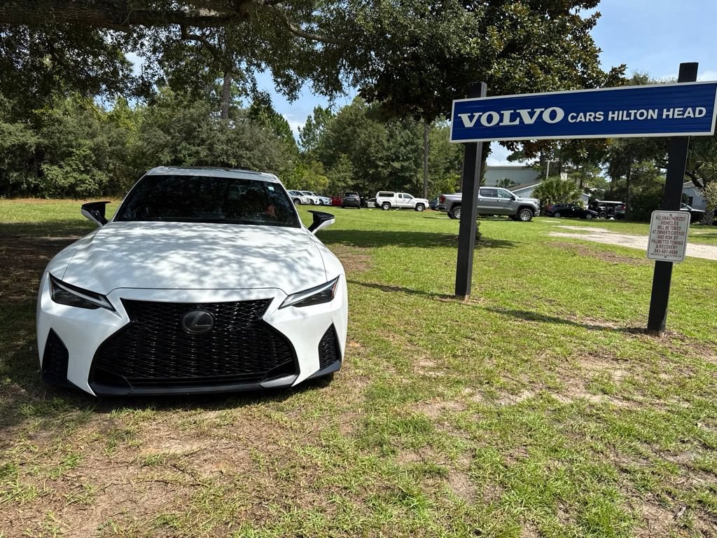 Used 2022 Lexus IS 350 F Sport RWD image 3