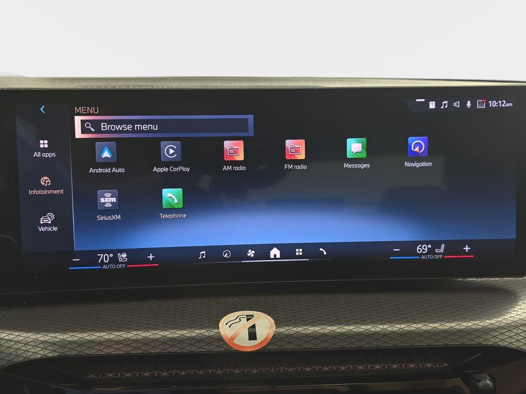 Used 2025 BMW 330i xDrive Sedan w/ Premium Package image 24