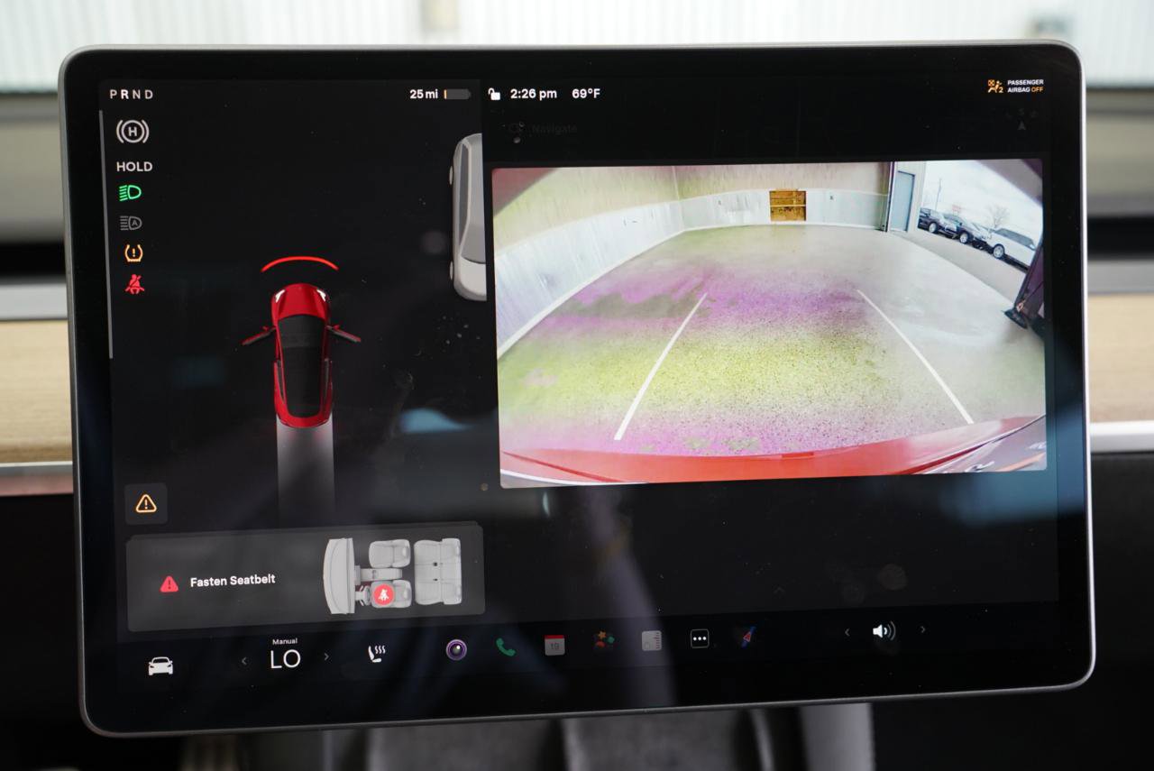 Used 2022 Tesla Model 3 Performance image 20