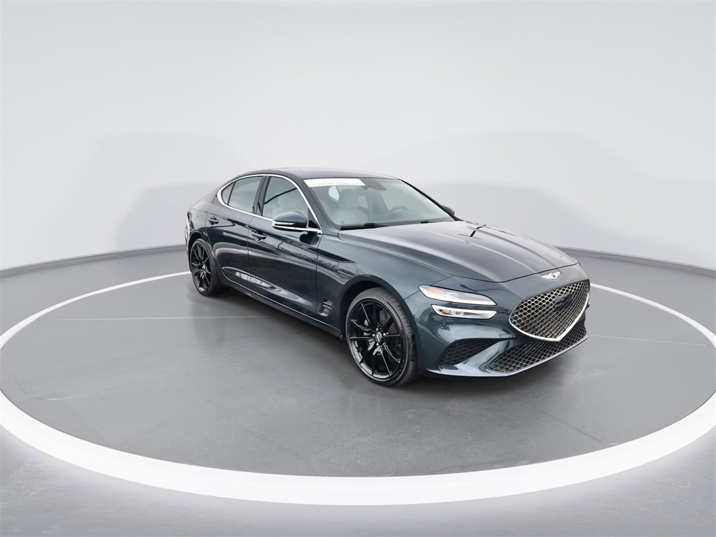 Used 2023 Genesis G70 3.3T video 2