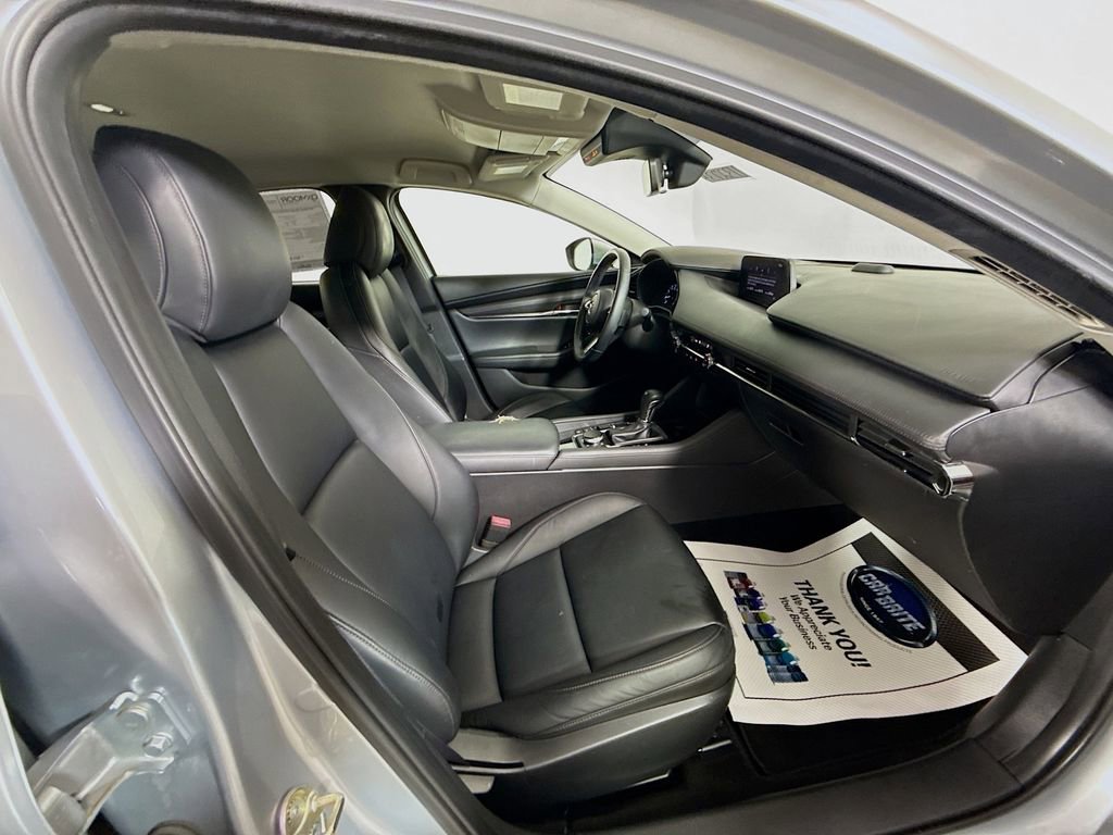 Used 2019 MAZDA MAZDA3 w/Preferred Pkg image 29