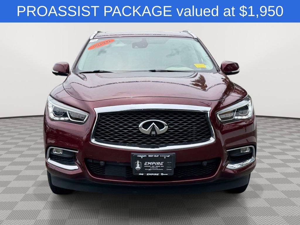 Used 2019 INFINITI QX60 Luxe w/ Essential Package AWD/4WD image 2