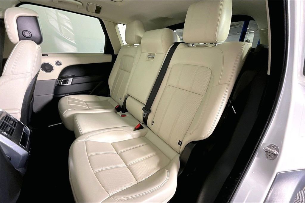 Used 2019 Land Rover Range Rover Sport HSE image 37