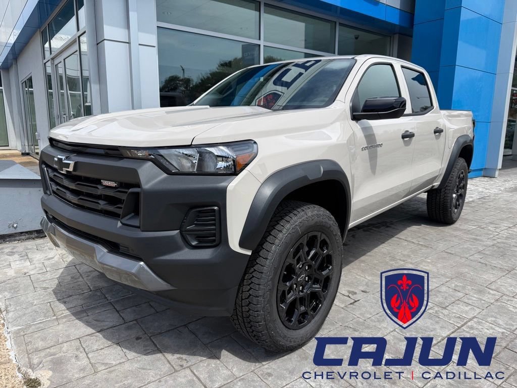 New 2026 Chevrolet Colorado Trail Boss w/ Midnight Edition AWD/4WD image 1