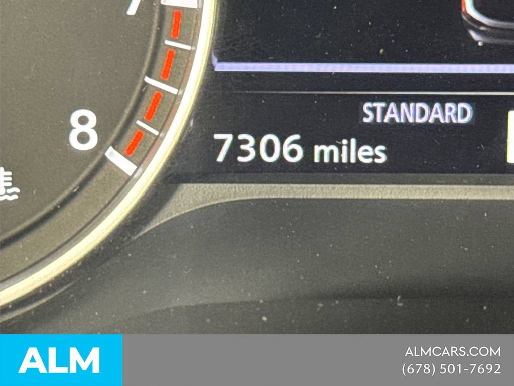 Used 2025 Nissan Pathfinder S FWD image 31