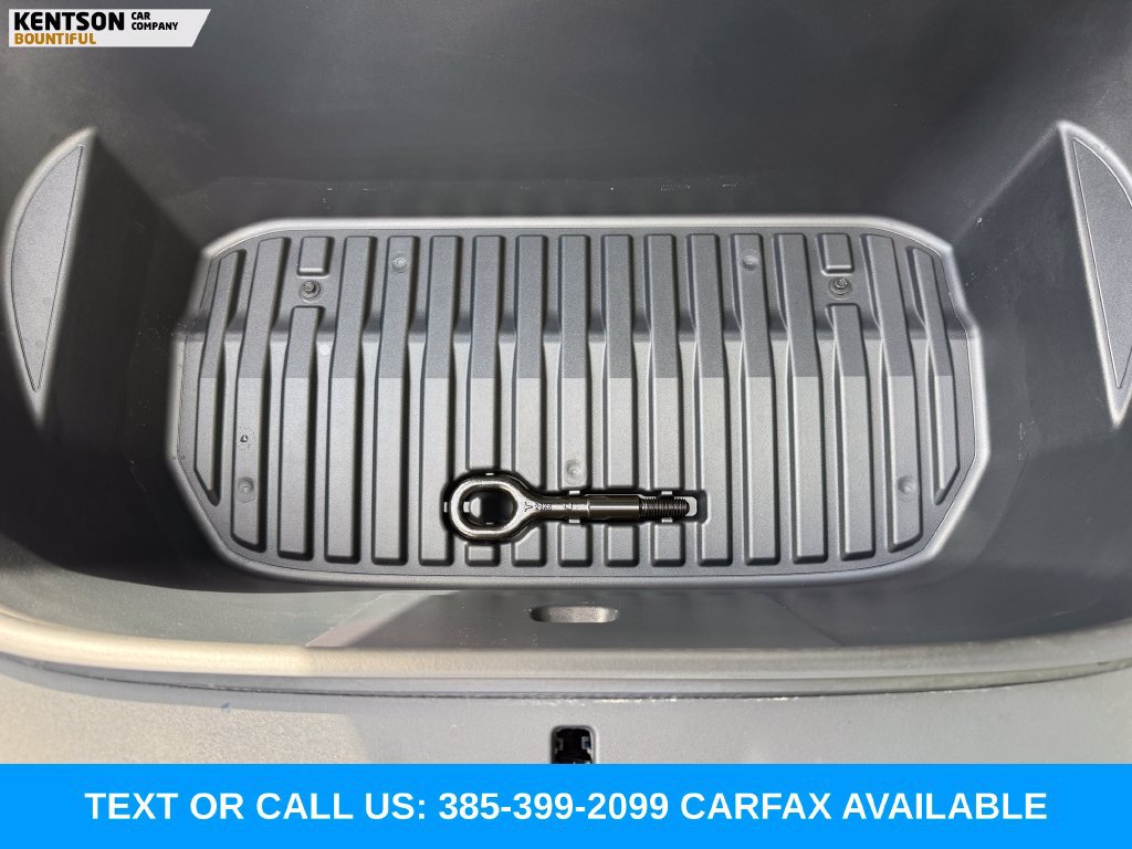 Used 2023 Tesla Model Y Long Range AWD/4WD image 33