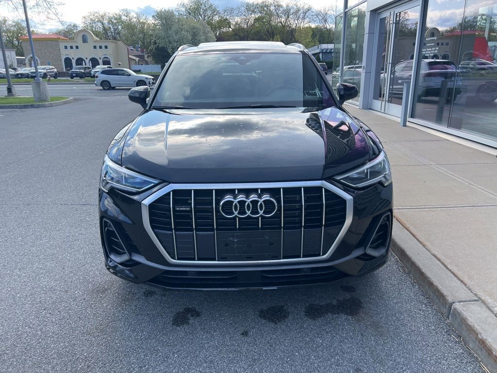 Used 2025 Audi Q3 2.0T Premium w/ Convenience Package AWD/4WD image 50
