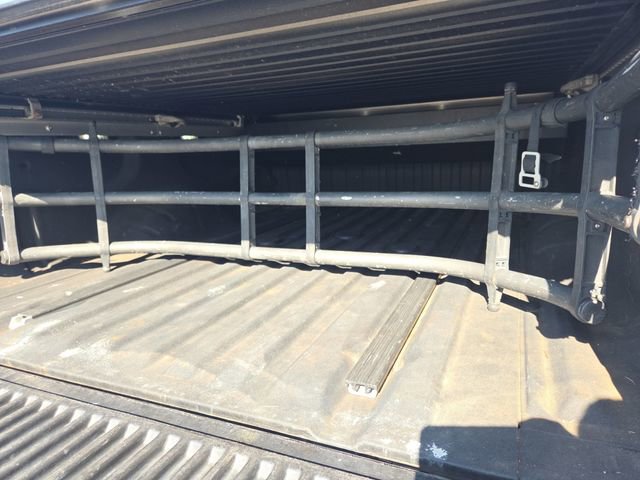 Used 2018 Nissan Titan SL image 33