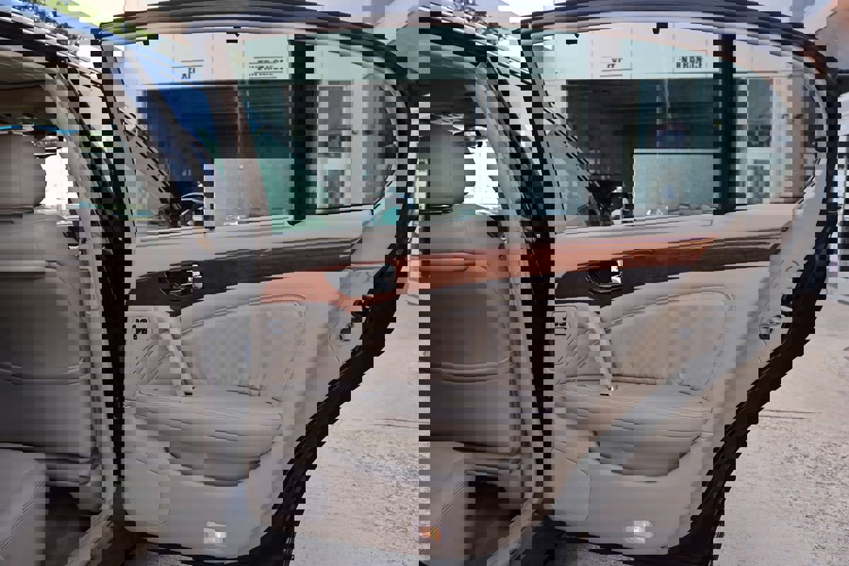 Used 2004 INFINITI Q45 Premium image 53