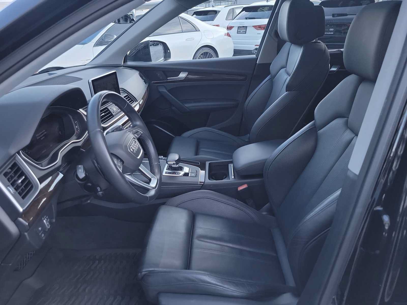 Used 2020 Audi Q5 2.0T Premium Plus w/ Premium Plus Package AWD/4WD image 15