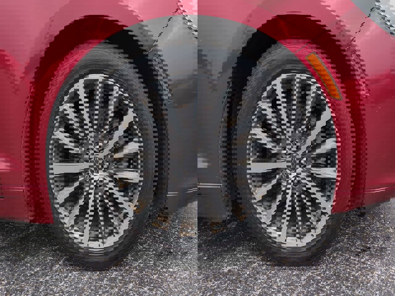 Used 2017 Lincoln MKZ Premiere image 11