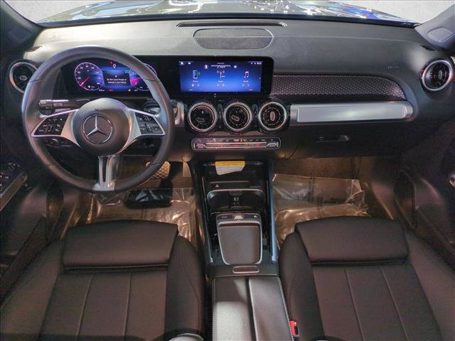 Used 2026 Mercedes-Benz GLB 250 image 17