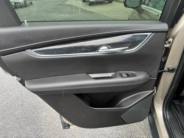 Used 2022 Cadillac XT5 Premium Luxury AWD/4WD image 34