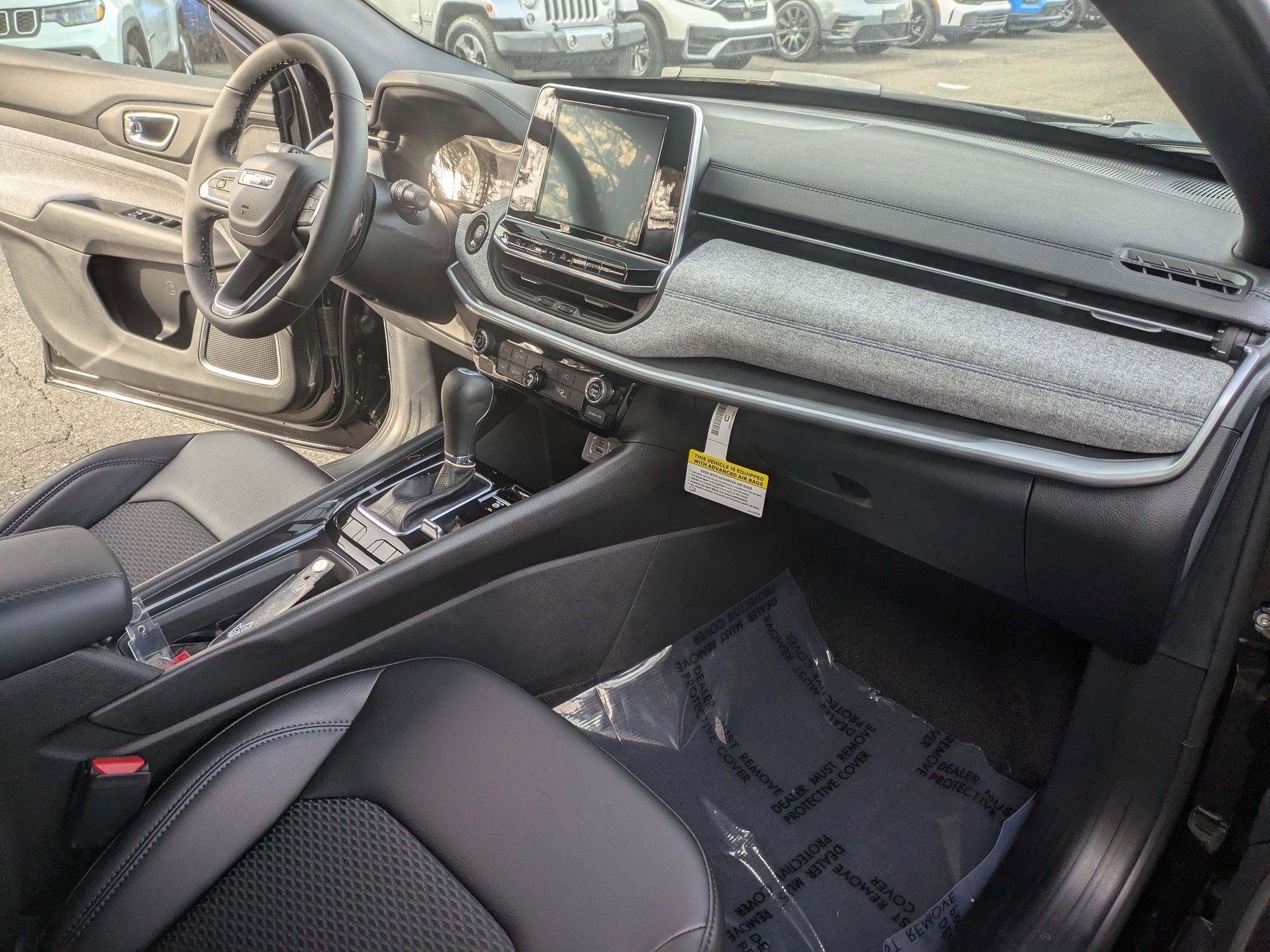 New 2026 Jeep Compass Latitude image 21