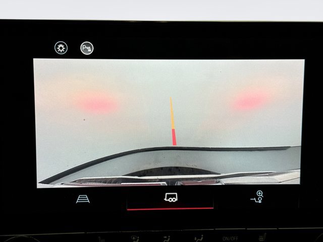 Used 2023 GMC Canyon AT4 w/ Canyon Safety Plus Package image 16