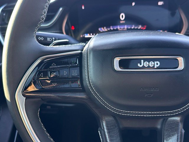 Used 2023 Jeep Grand Cherokee L Overland w/ Luxury Tech Group IV AWD/4WD image 21