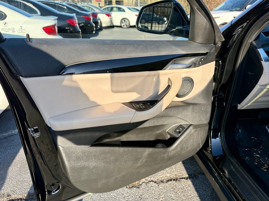 Used 2018 BMW X2 xDrive28i w/ Convenience Package AWD/4WD image 12