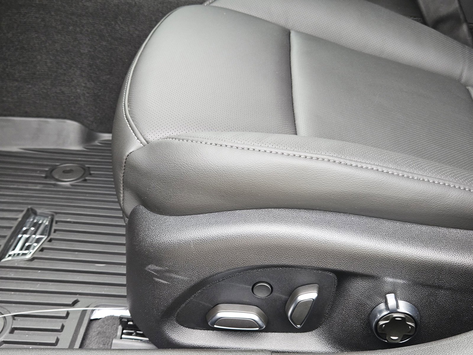 New 2026 Cadillac CT5 Premium Luxury RWD image 17
