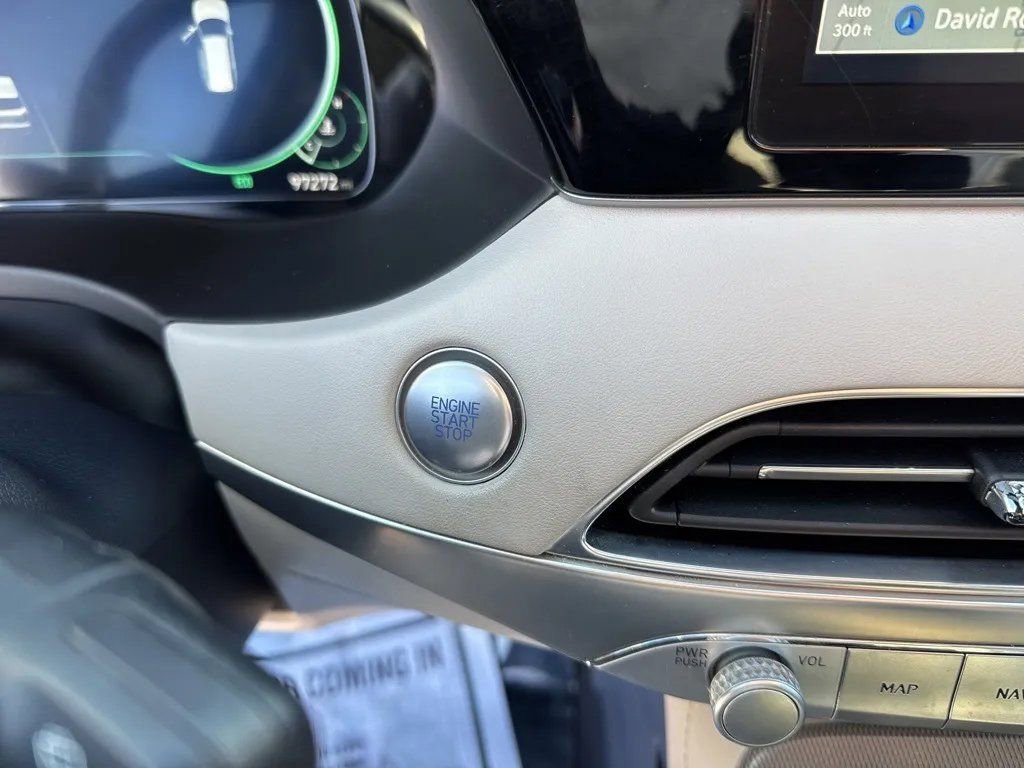 Used 2021 Hyundai Palisade Limited FWD image 20