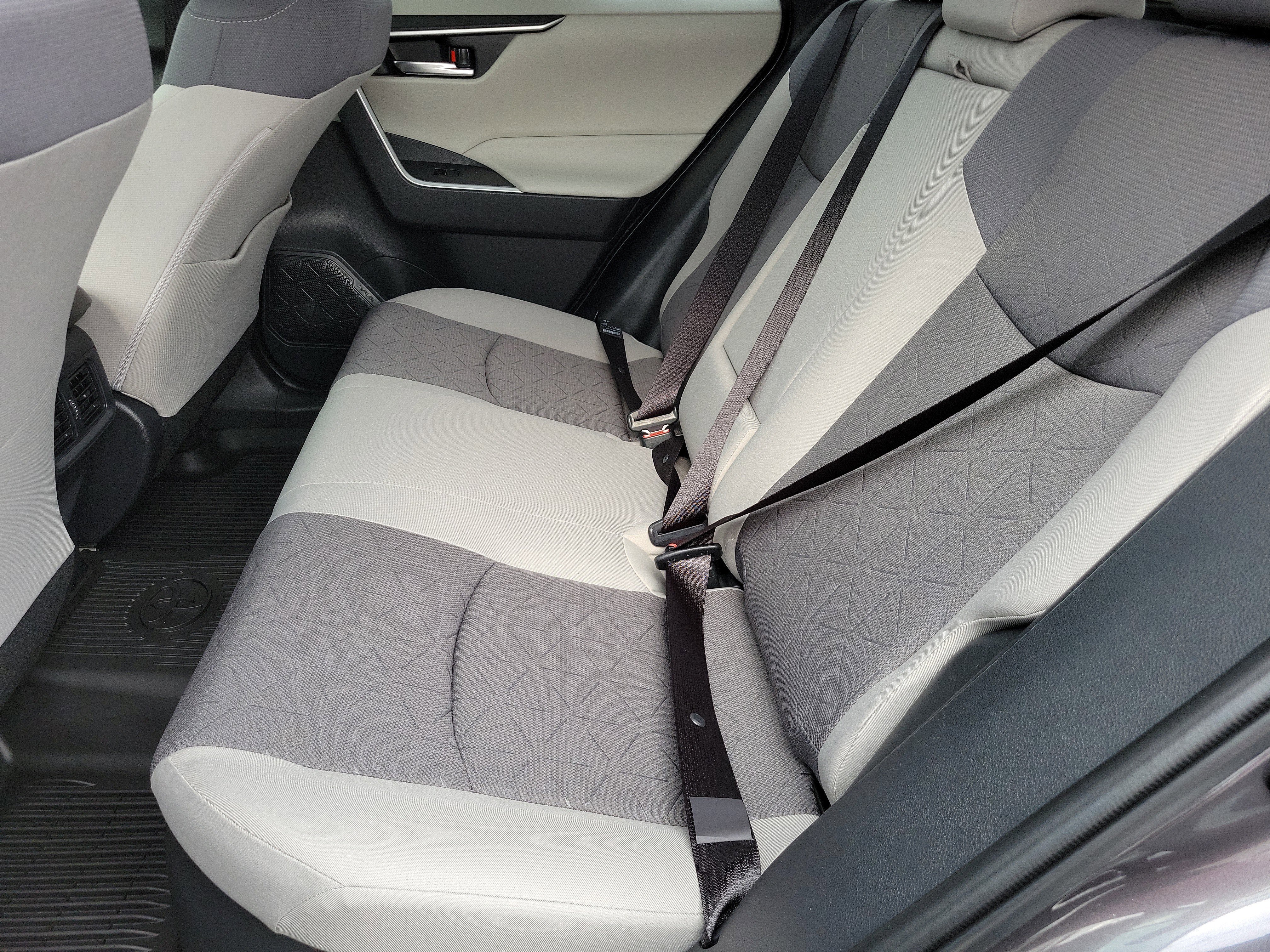 New 2025 Toyota RAV4 XLE image 16