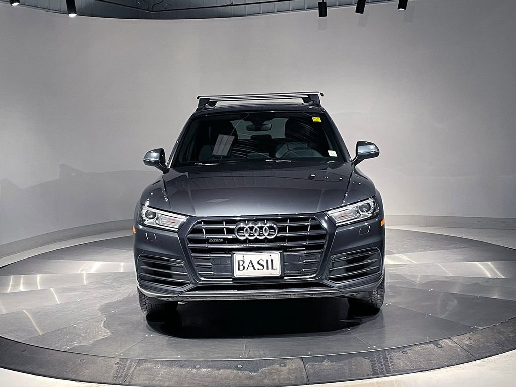 Used 2020 Audi Q5 2.0T Premium w/ Titanium Sport Package image 9