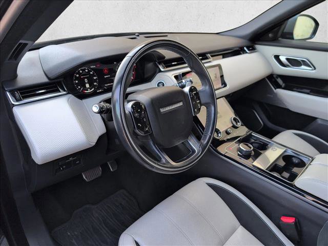 Used 2019 Land Rover Range Rover Velar R-Dynamic SE AWD/4WD image 10