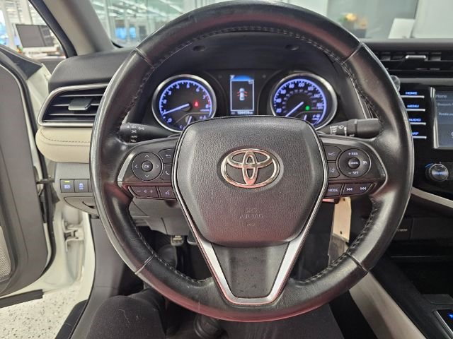 Used 2020 Toyota Camry SE image 10