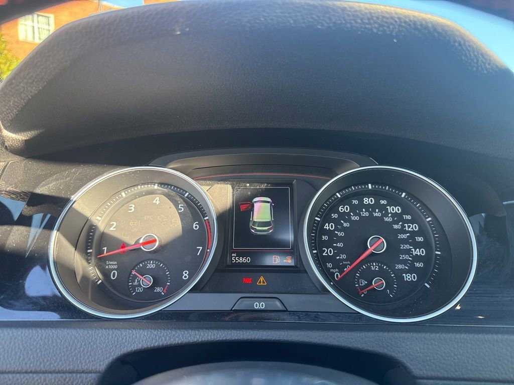 Used 2019 Volkswagen GTI SE image 18