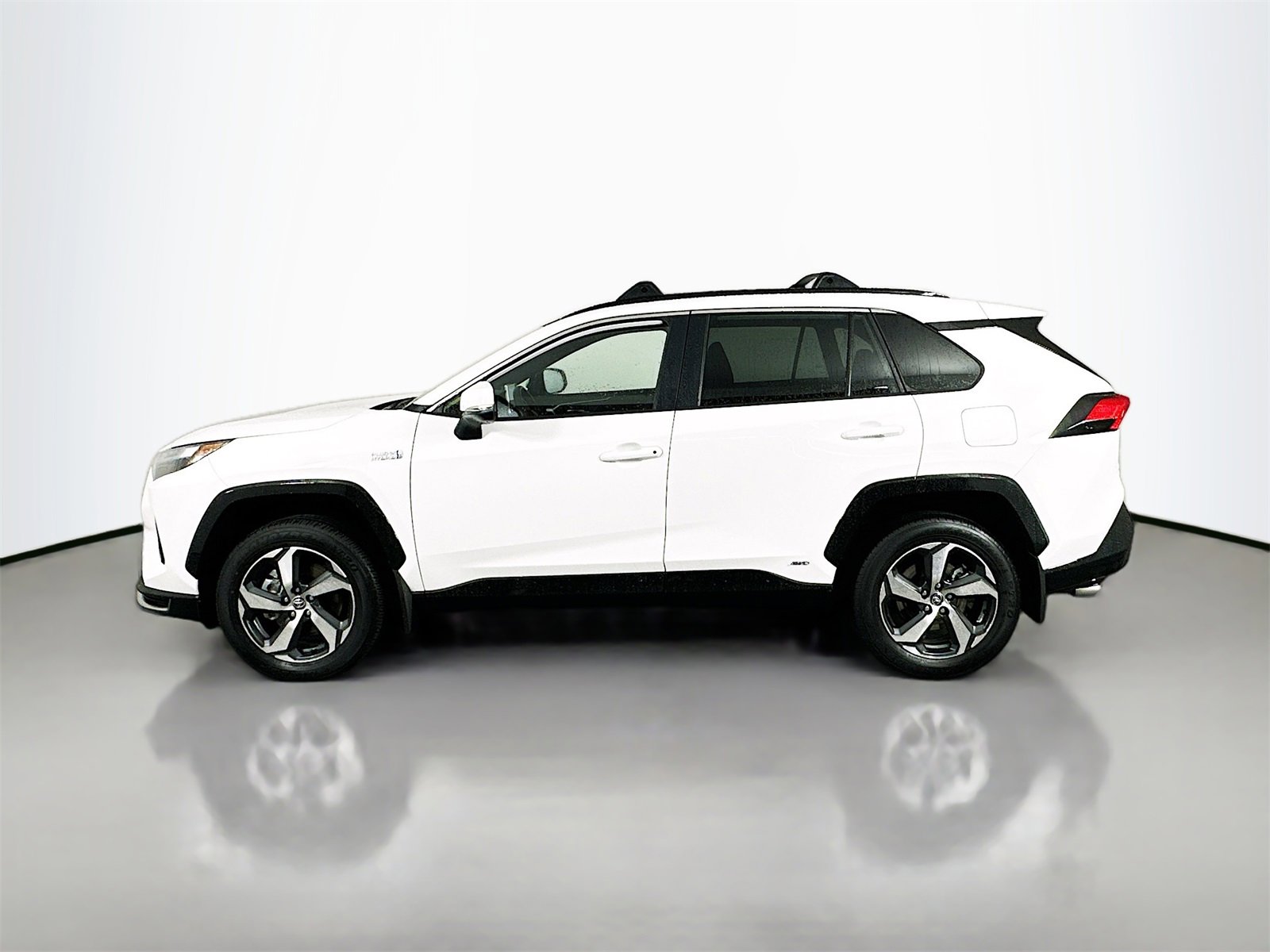 Certified 2024 Toyota RAV4 SE image 4