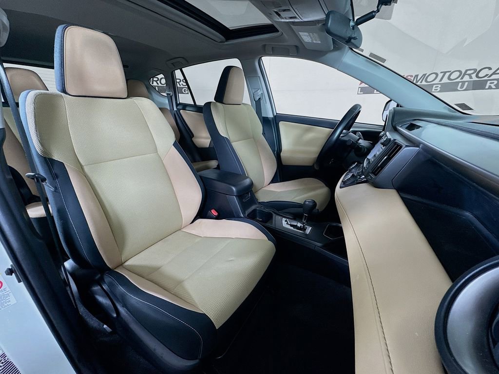 Used 2016 Toyota RAV4 XLE w/ Protection Package image 26