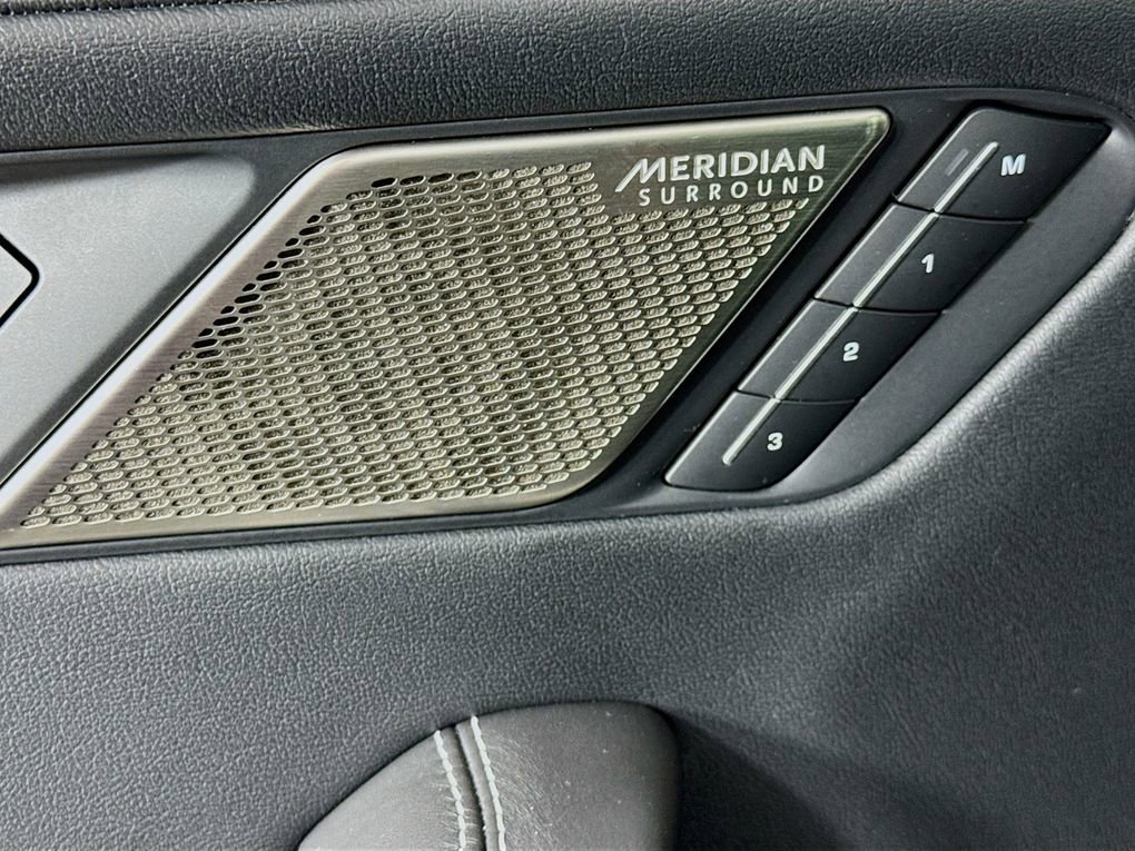 Used 2020 Jaguar I-PACE SE image 19