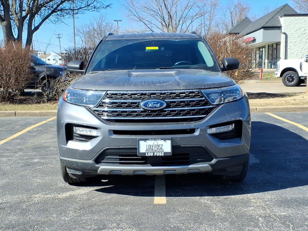 Used 2023 Ford Explorer XLT w/ Equipment Group 202A image 33