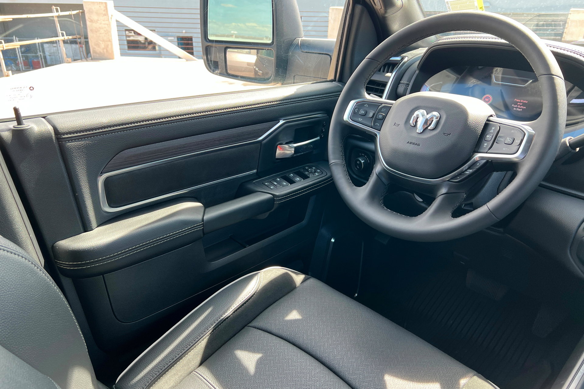 New 2026 RAM 3500 Laramie AWD/4WD image 11