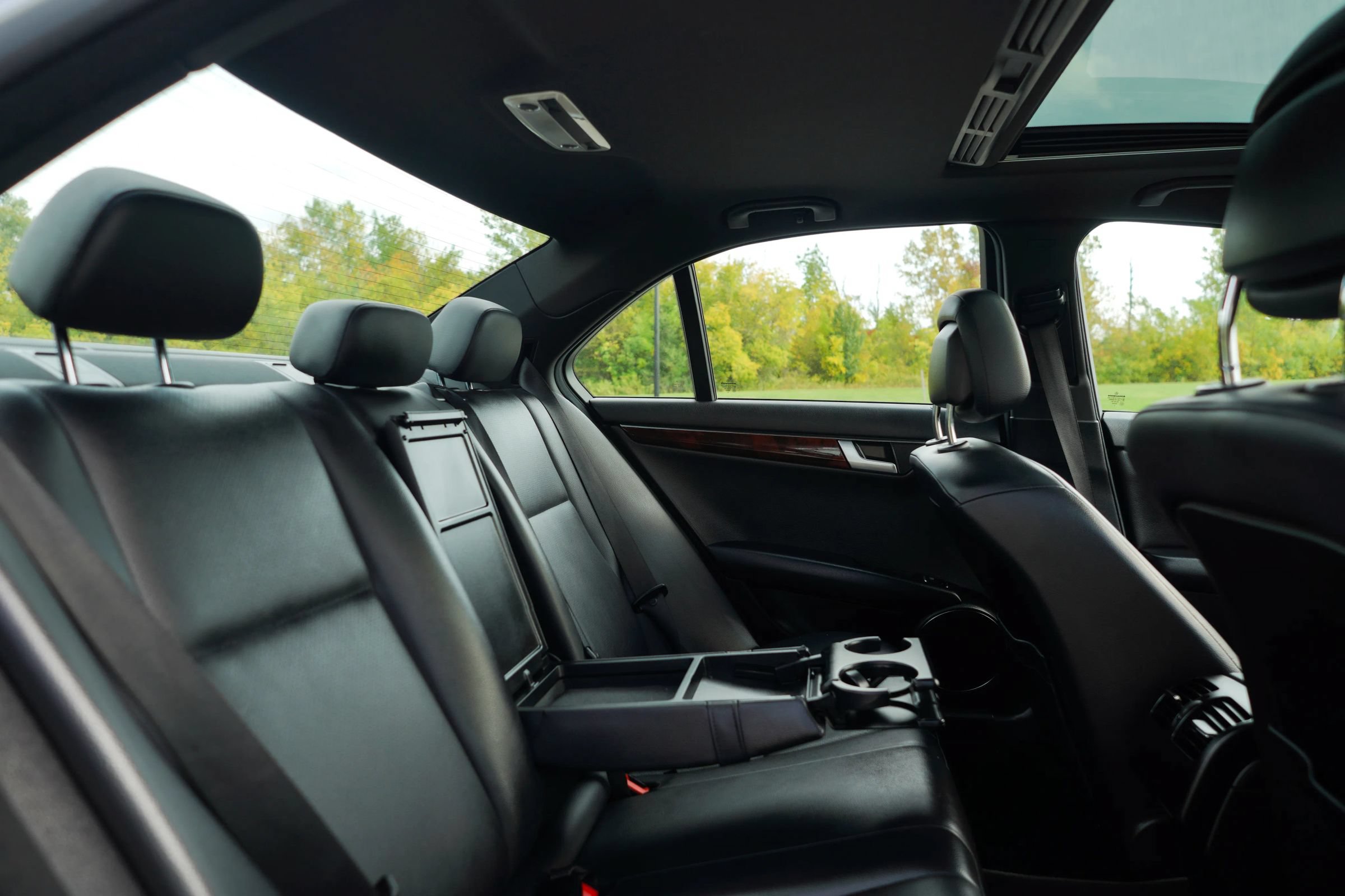 Used 2013 Mercedes-Benz C 300 4MATIC Sedan image 16