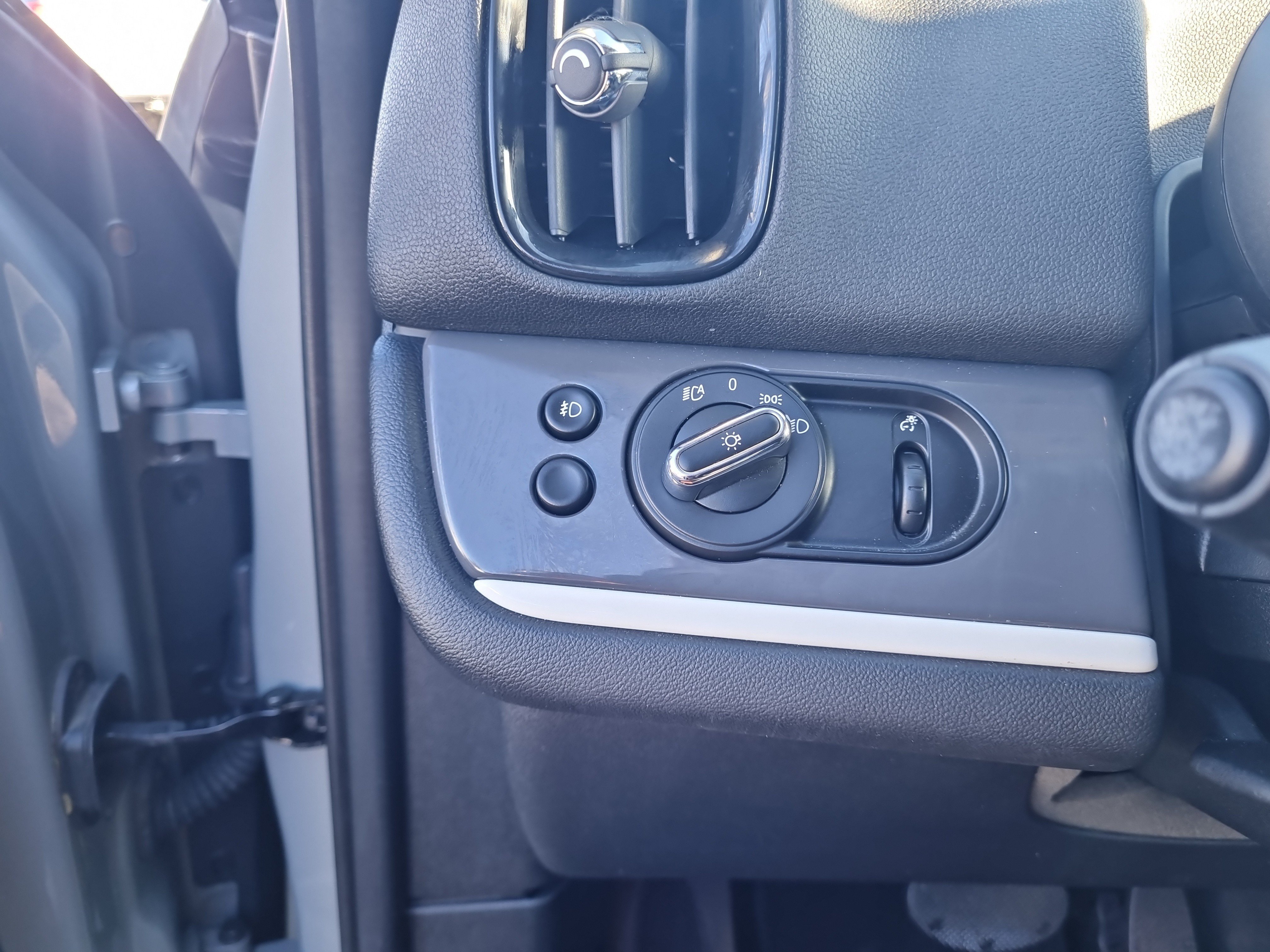 Used 2018 MINI Cooper Countryman S FWD image 24