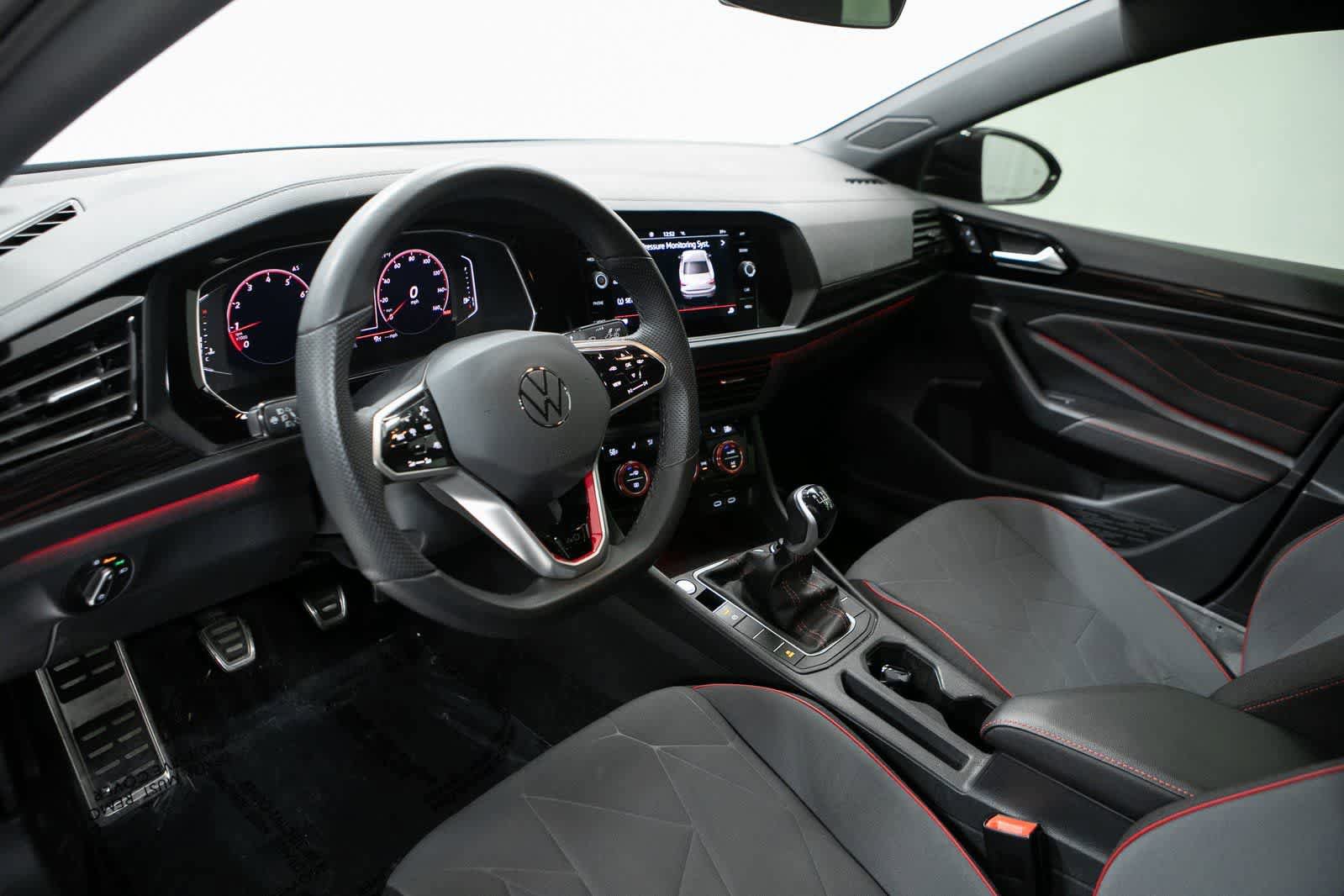 Used 2024 Volkswagen Jetta GLI 40th Anniversary Edition image 4