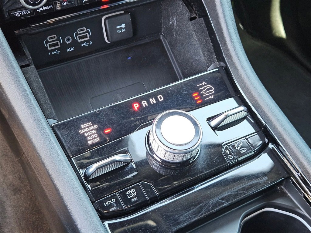 Used 2021 Jeep Grand Cherokee L Overland w/ Advanced Protech Group III image 18