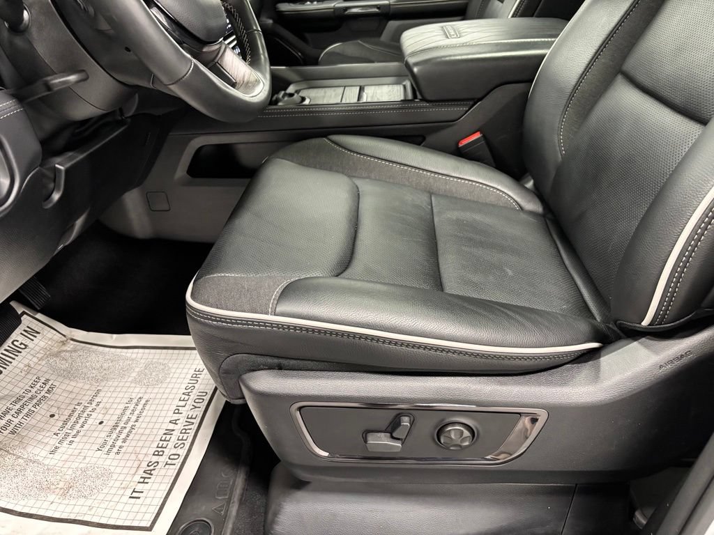 Used 2026 RAM 1500 Limited AWD/4WD image 13