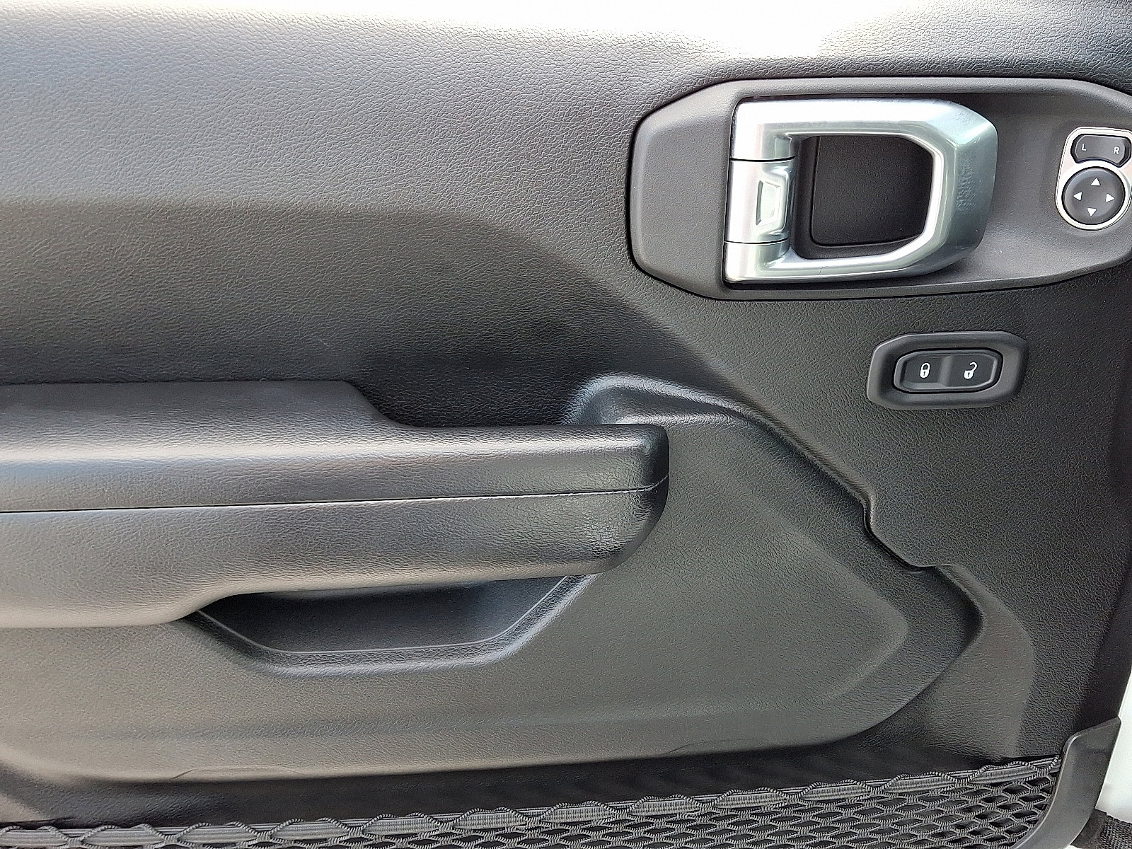 Used 2021 Jeep Wrangler Unlimited Sport image 12