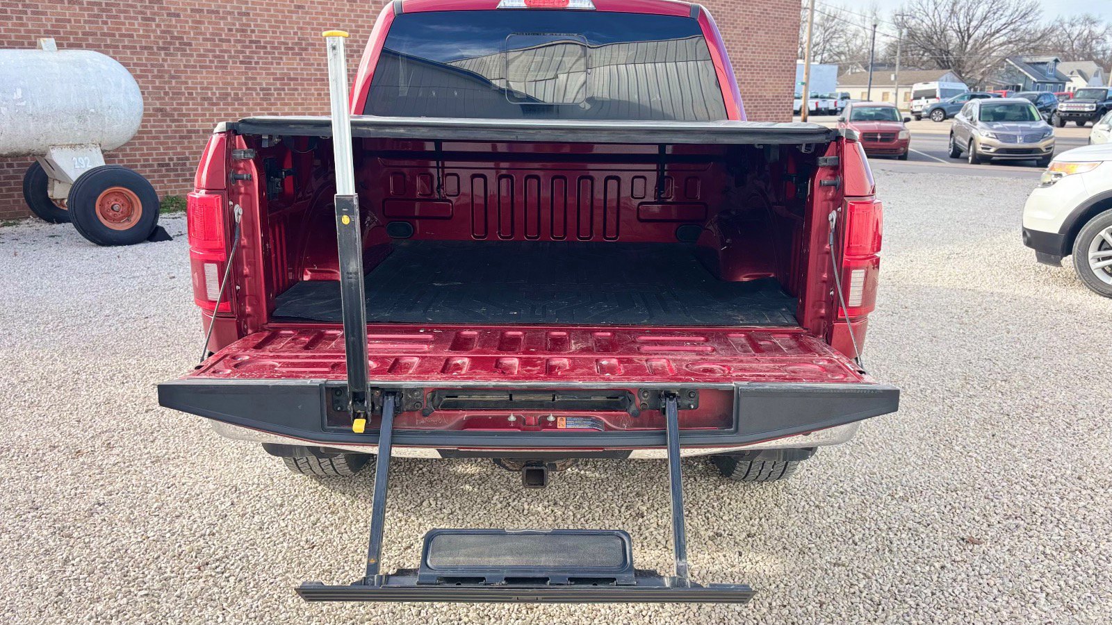 Certified 2019 Ford F150 Lariat w/ Equipment Group 502A Luxury image 9