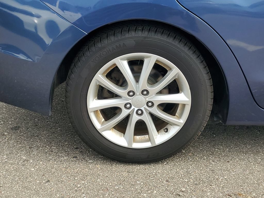 Used 2012 Subaru Impreza 2.0i Premium w/ All-Weather Pkg AWD/4WD image 5