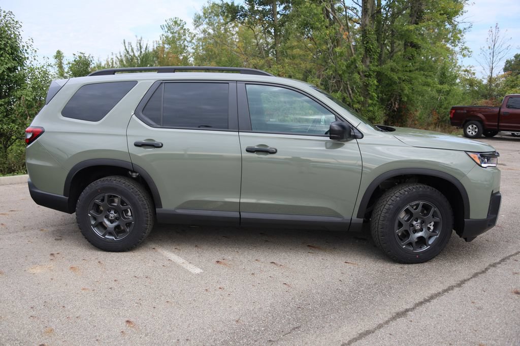 New 2026 Honda Pilot TrailSport image 7