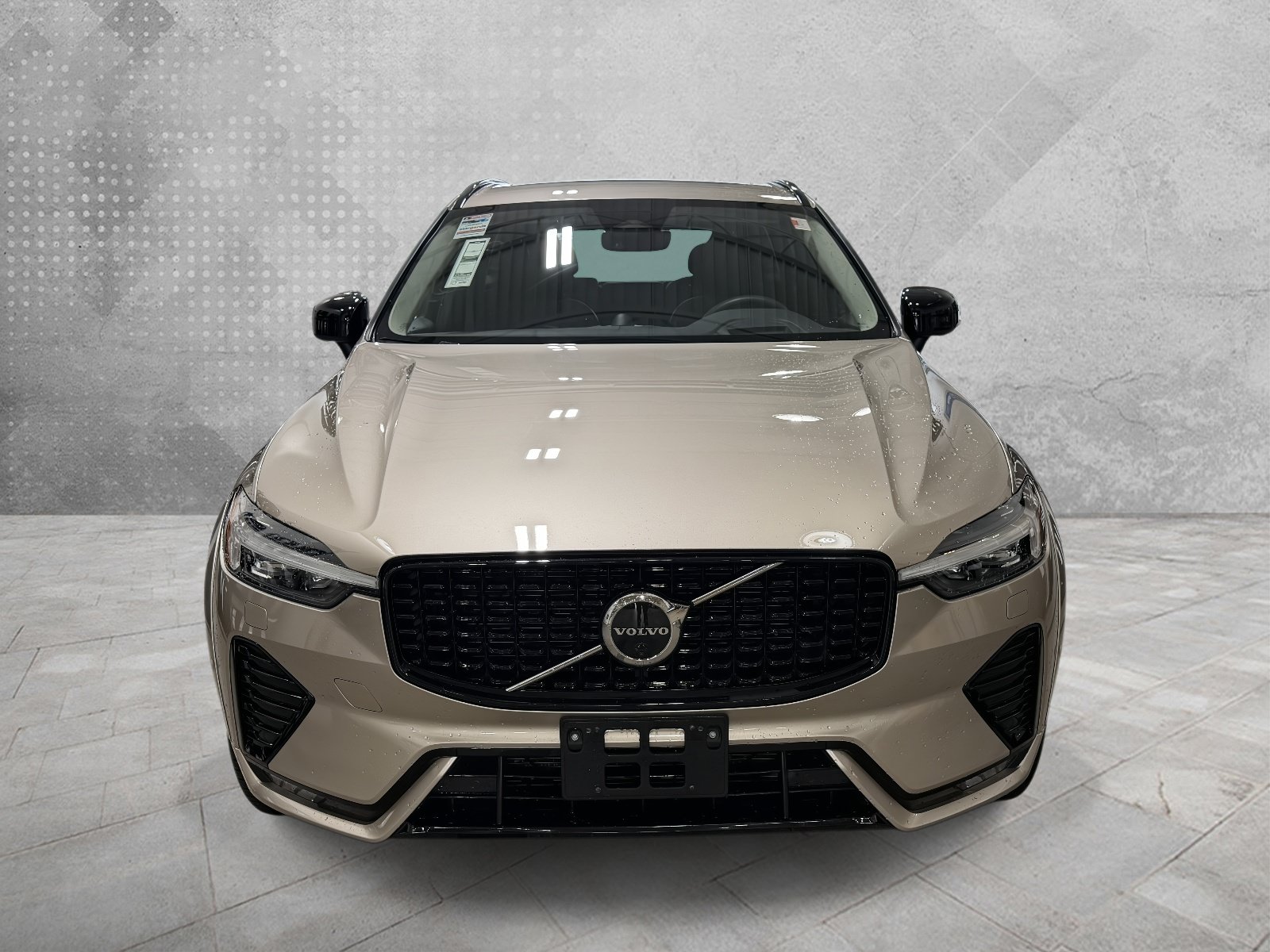 Used 2023 Volvo XC60 B6 Ultimate w/ Climate Package AWD/4WD image 2
