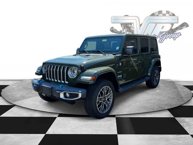 Used 2023 Jeep Wrangler Unlimited Sahara w/ Cold Weather Group AWD/4WD image 2